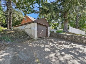 1337 Pleasant Street, Worcester MA 01602