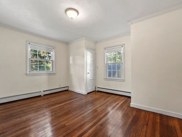 1337 Pleasant Street, Worcester MA 01602