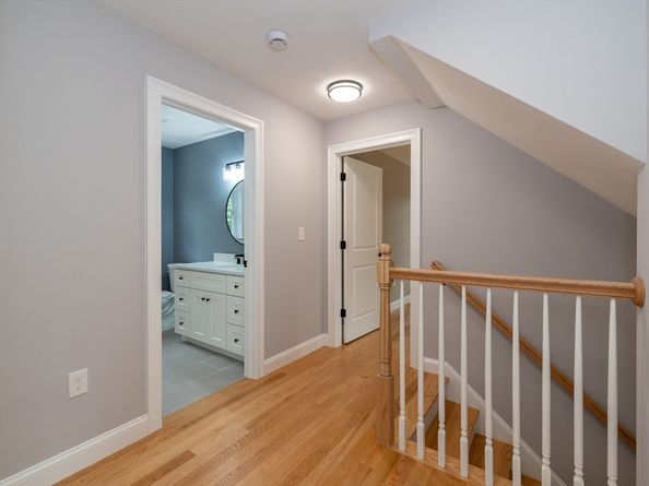 9 Boynton Lane, Billerica MA 01821