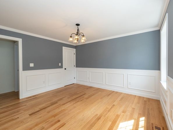 9 Boynton Lane, Billerica MA 01821