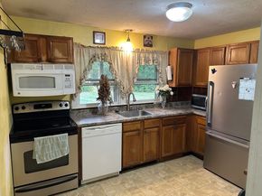 121 South St, East Bridgewater MA 02333