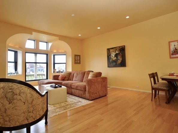 160 Commonwealth Ave 513, Boston MA 02116