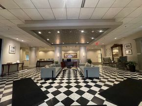160 Commonwealth Ave 513, Boston MA 02116