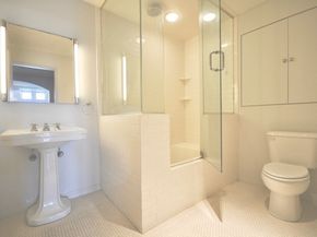 160 Commonwealth Ave 513, Boston MA 02116
