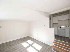 511 Lexington St, Waltham MA 02452