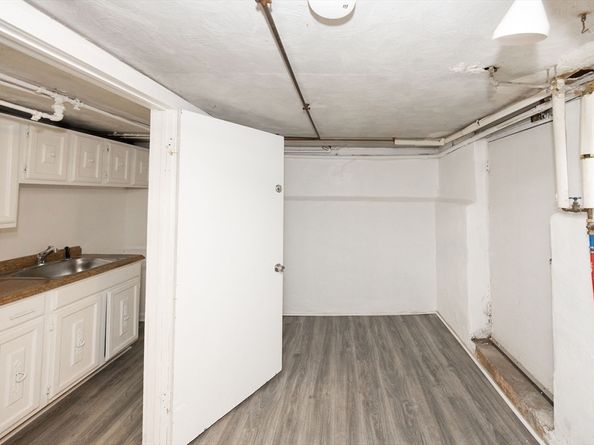 511 Lexington St, Waltham MA 02452