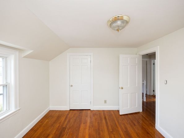 511 Lexington St, Waltham MA 02452