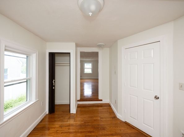 511 Lexington St, Waltham MA 02452