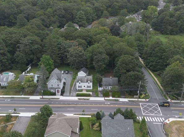 511 Lexington St, Waltham MA 02452
