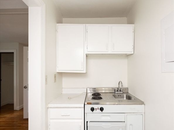 511 Lexington St, Waltham MA 02452