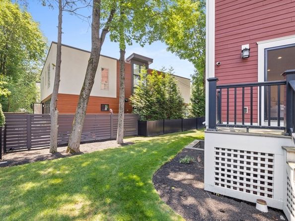 4 Coyne Road 4, Newton MA 02468