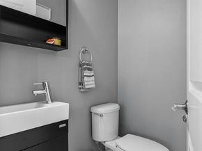 4 Coyne Road 4, Newton MA 02468