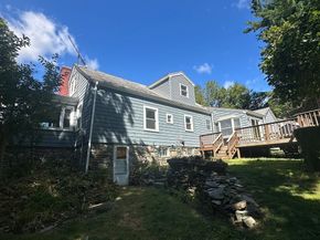 264 Brattle St, Holden MA 01520