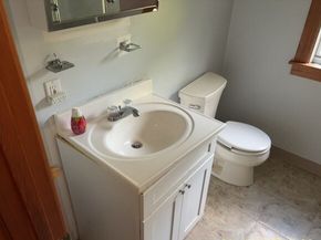 264 Brattle St, Holden MA 01520