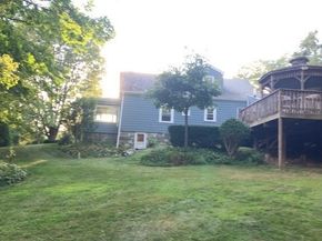 264 Brattle St, Holden MA 01520