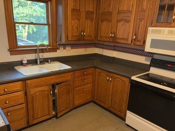 264 Brattle St, Holden MA 01520