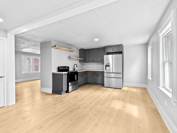 62 Grove Street, Fitchburg MA 01420