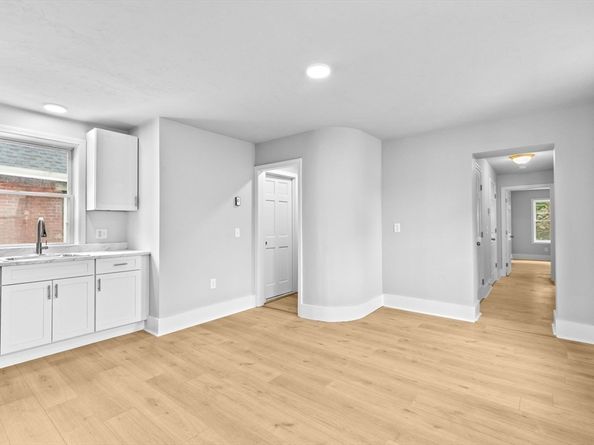 62 Grove Street, Fitchburg MA 01420