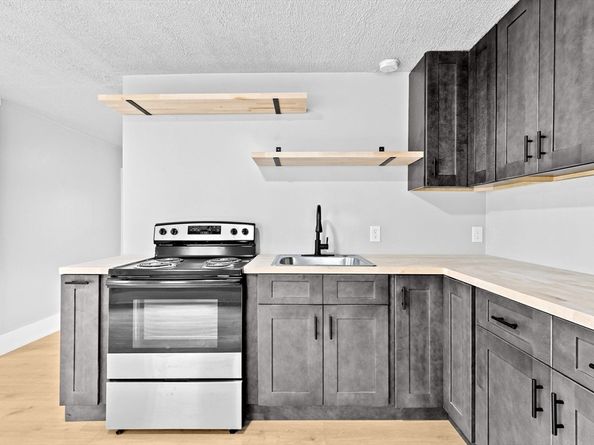62 Grove Street, Fitchburg MA 01420