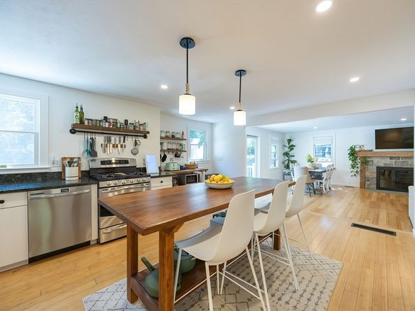 181 Quail Run, Marshfield MA 02050