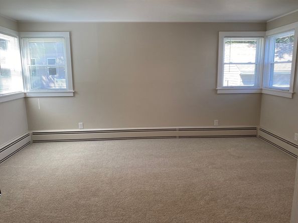 46 Crosby St, Webster MA 01570