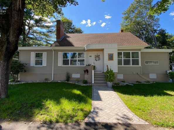 46 Crosby St, Webster MA 01570