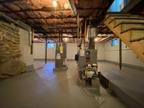 46 Crosby St, Webster MA 01570