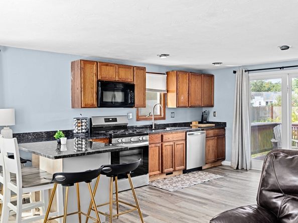 40 Cohasset Rd, Wareham MA 02532
