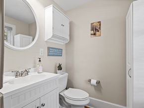 593 Washington St A, Pembroke MA 02359