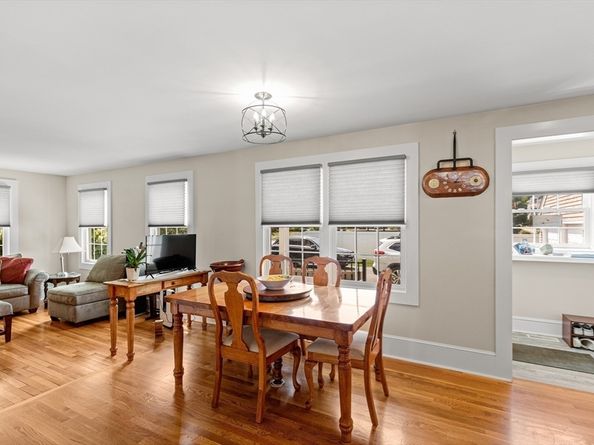 593 Washington St A, Pembroke MA 02359