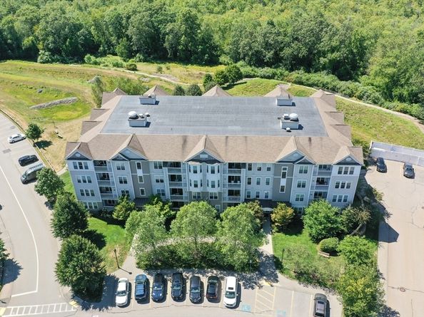 9 Morgan Dr. 109, Natick MA 01760