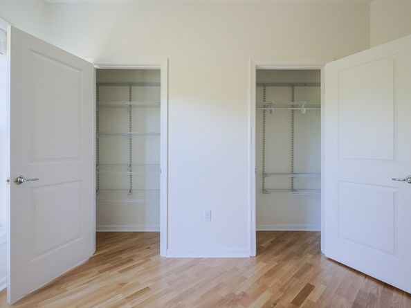 9 Morgan Dr. 109, Natick MA 01760
