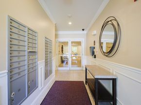 9 Morgan Dr. 109, Natick MA 01760