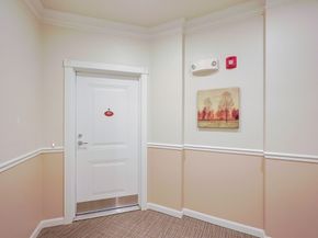 9 Morgan Dr. 109, Natick MA 01760