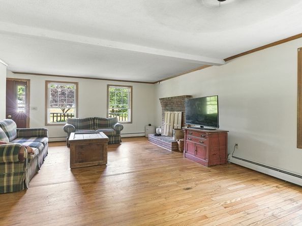 160 Lakeshore Drive, Winchendon MA 01475