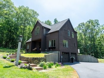 140 Sutton Rd