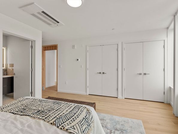 120 Nantasket 304, Hull MA 02045