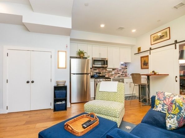 15 Swift Terrace 1, Boston MA 02128
