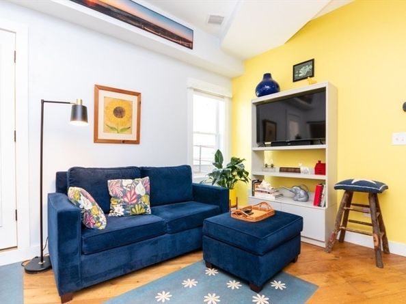 15 Swift Terrace 1, Boston MA 02128