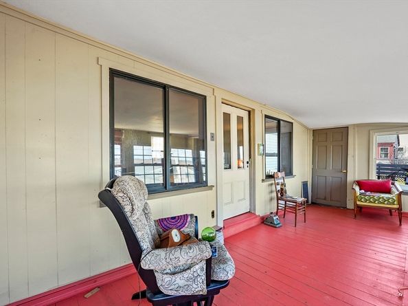 15 Eagle Hill Rd, Ipswich MA 01938