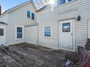 15 Eagle Hill Rd, Ipswich MA 01938