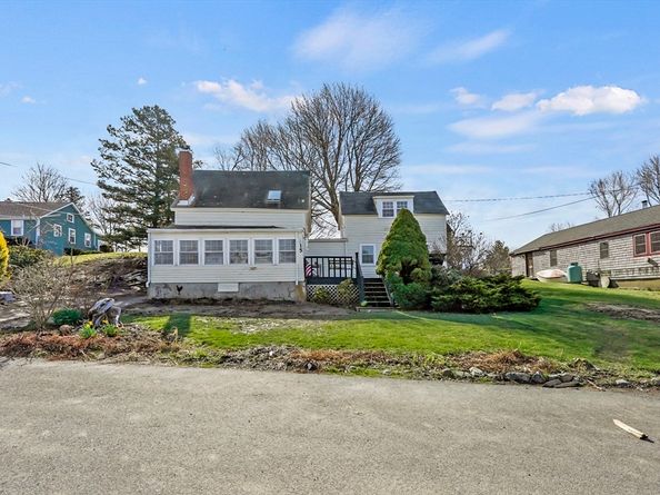 15 Eagle Hill Rd, Ipswich MA 01938