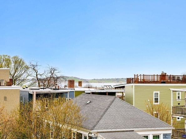 945 East Broadway 7, Boston MA 02127