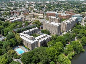 33 Pond Ave 603, Brookline MA 02445
