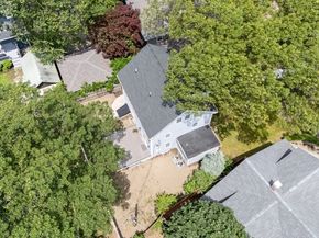 1427 Quincy Shore Dr, Quincy MA 02169