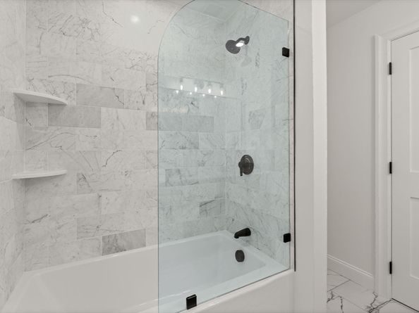 1427 Quincy Shore Dr, Quincy MA 02169