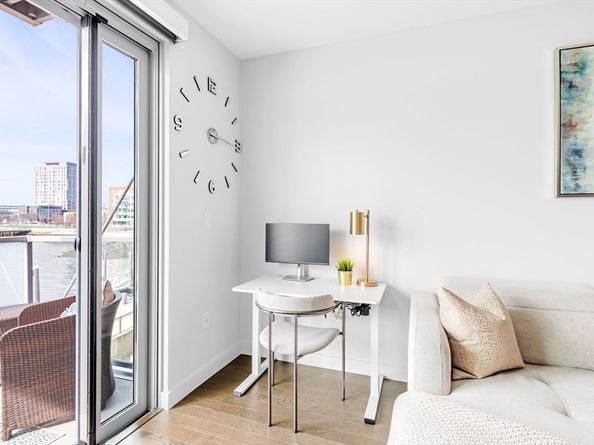 65 Lewis St 209, Boston MA 02128