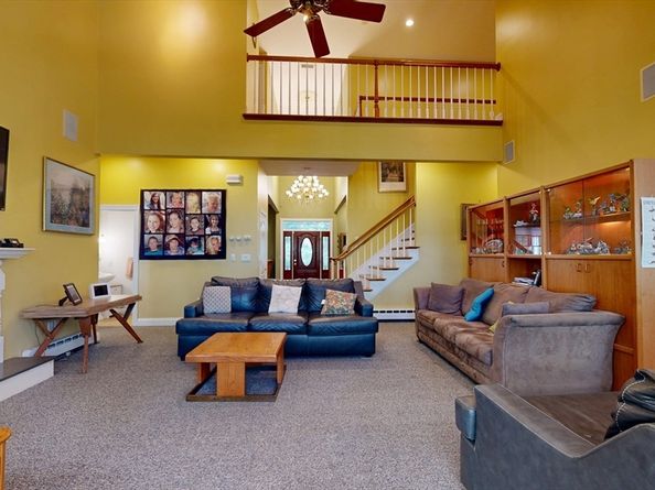 40 Country Club Drive, Bridgewater MA 02324
