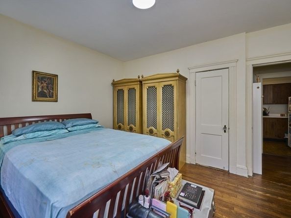 15 Colliston Rd 6, Boston MA 02135