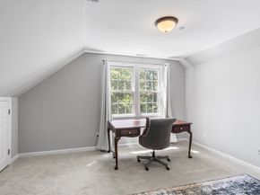 105 Weyland Circle, North Andover MA 01845